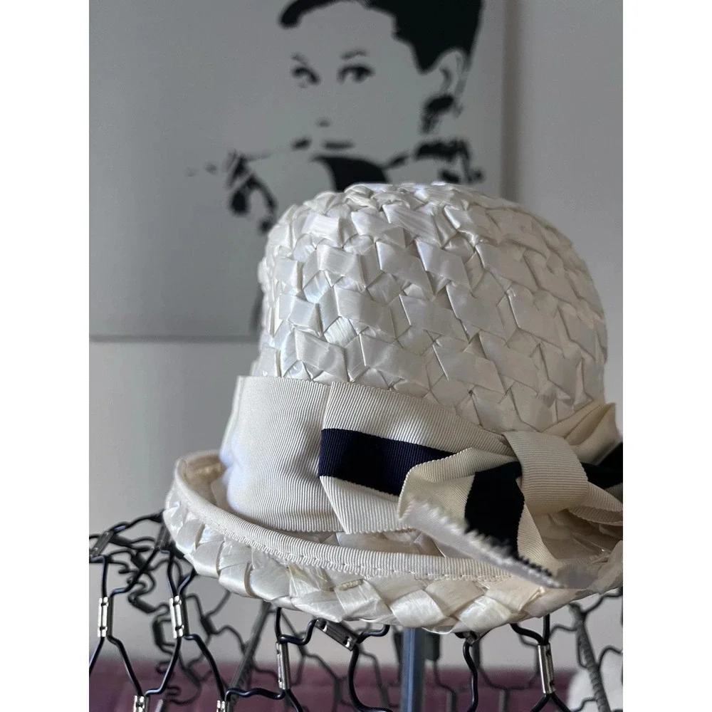 Vintage 60s Ivory Woven Straw Cloche Hat‎ Navy Blue Stripe Ribbon Bow Cream